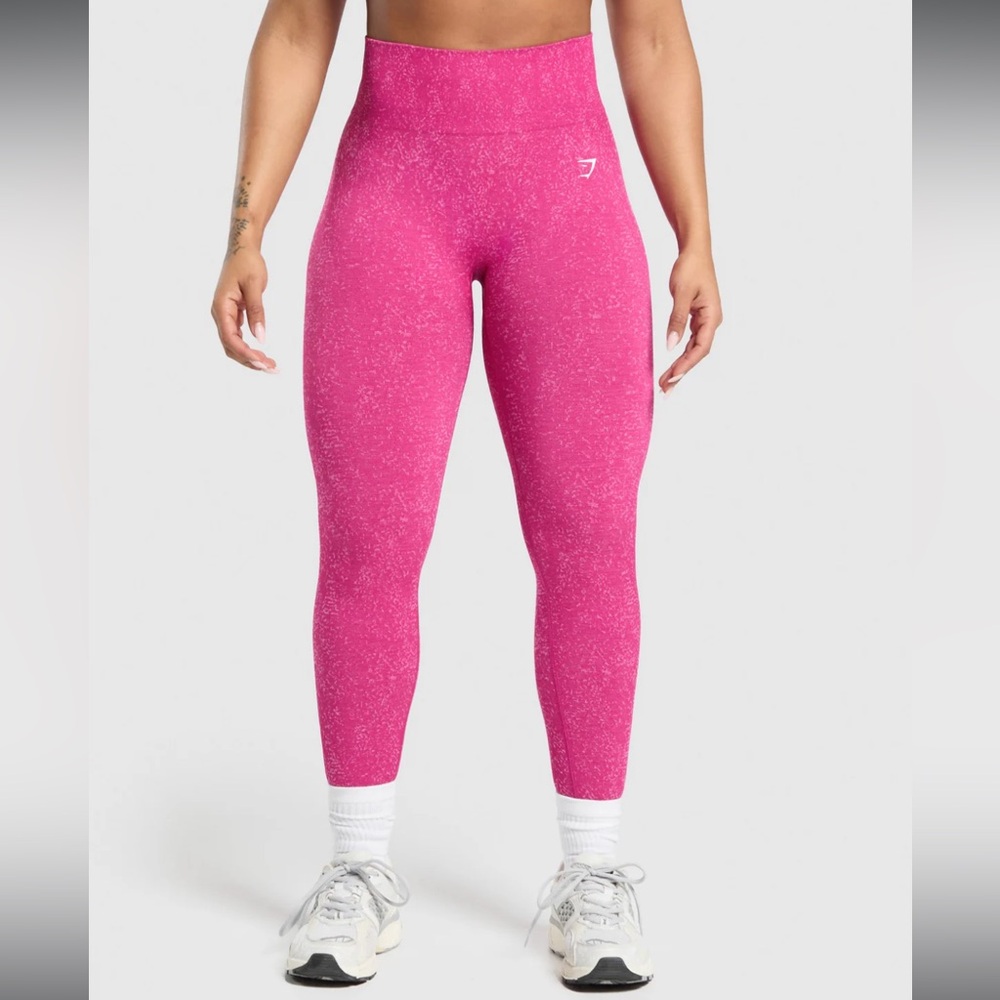 ISO!! Gymshark Adapt Fleck Leggings – Pink – Size Small